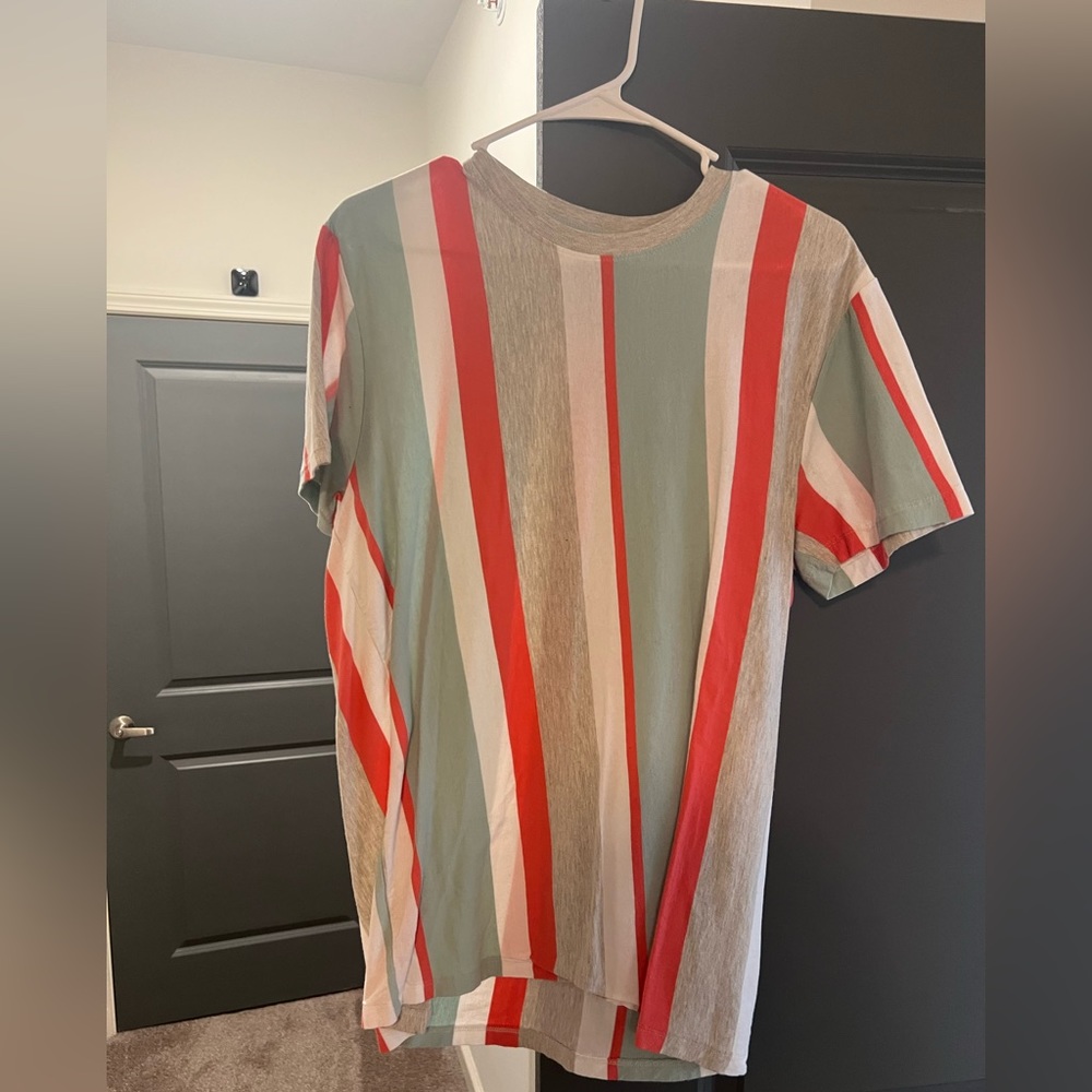 Men’s large T-shirt